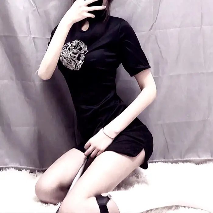 看似平凡的故事